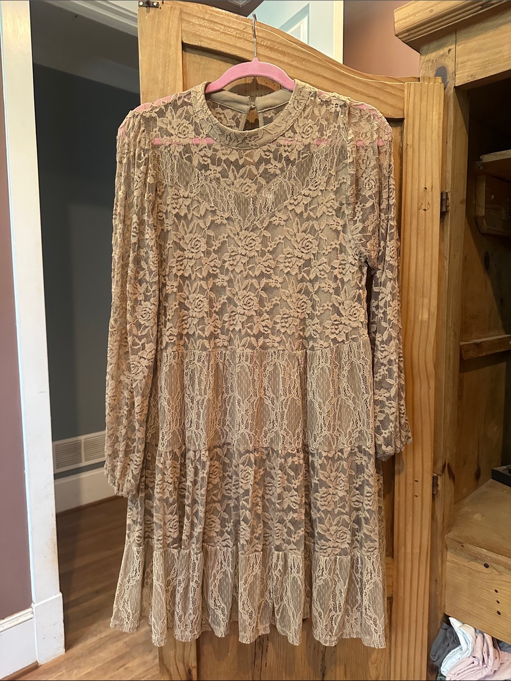 Lace Long Sleeve Tiered Midi Dress - Cream